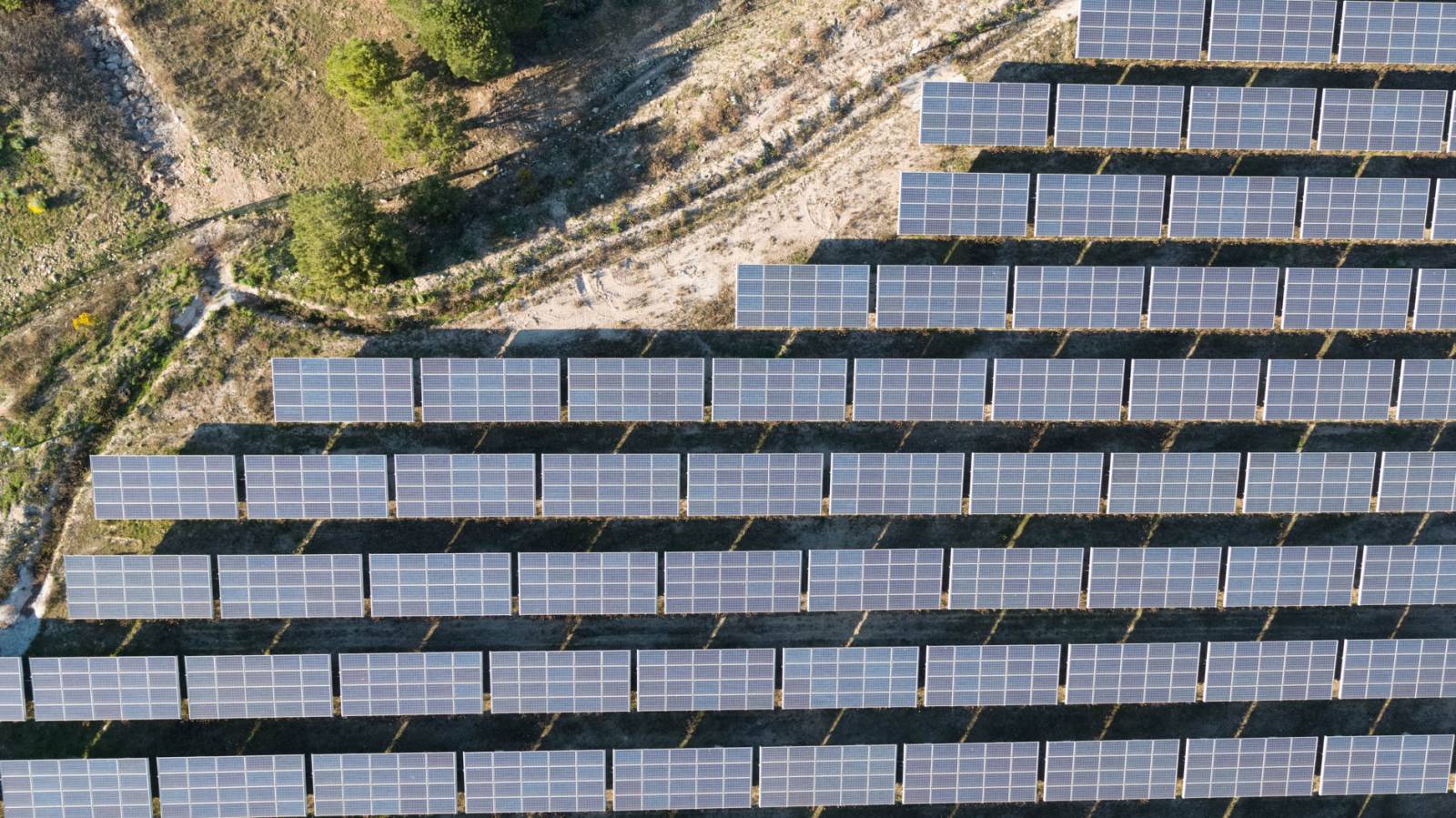 Inspection par drone d'un champ photovoltaique dans les Bouches du Rhone (13)